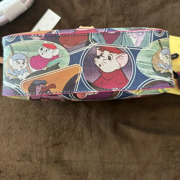 Rescuers Down Under Disney Dooney crossbody - Picture 2 of 6